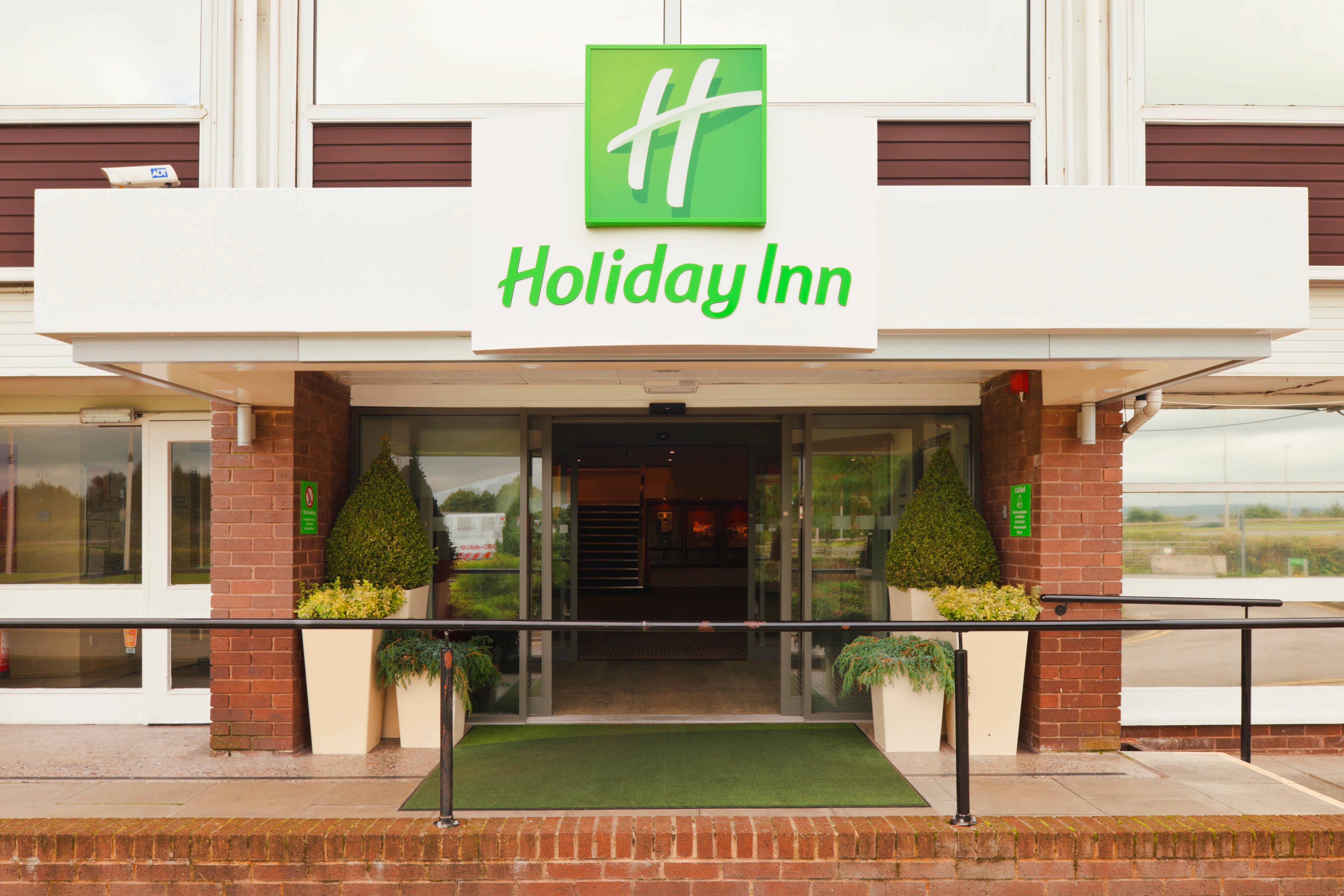 Holiday Inn Chester South, An Ihg Hotel Exterior photo